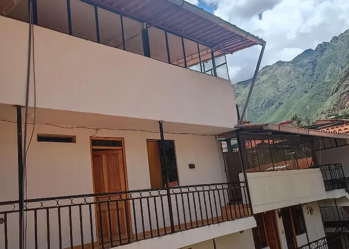 Hostal Kun Titi *